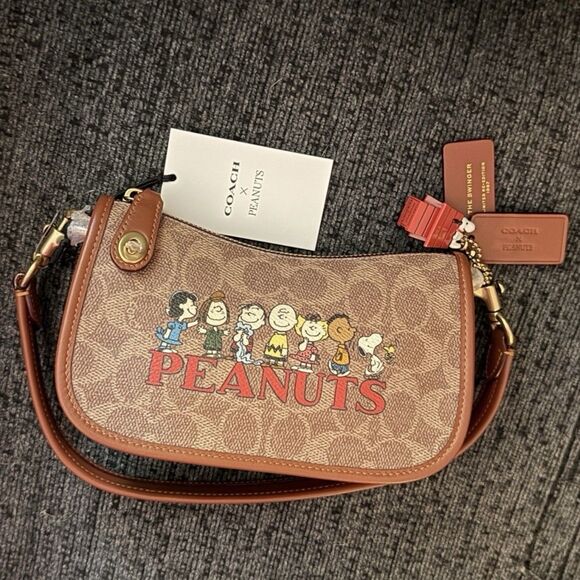 Coach X Peanuts Swinger 20 Bag in Signature Canvas & Leather Brass/Tan/Brown NWT - Picture 4 of 8